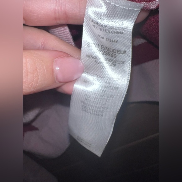 Splendid Sweater - Picture 4 of 7